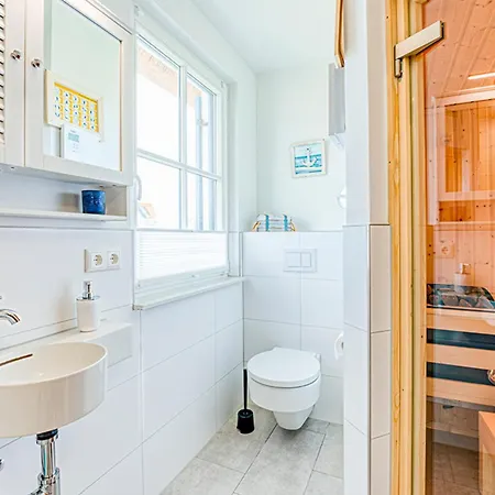 Kramerhof, Austernfischer Nr 1 Holiday home Parow